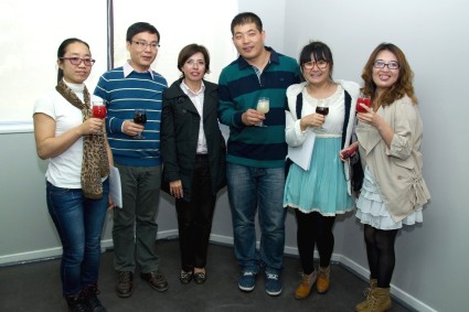 Alumnos chinos se gradúan del Programa en Español y Cultura Chilena