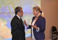 Charla “Ucrania: historia y geopolítica en acción” Víctor Hugo García e Irina Saverskaia