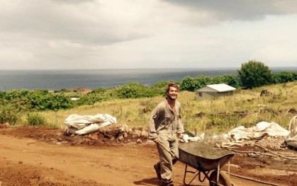 Alumnos de Arquitectura en Isla de Pascua