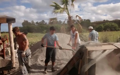Alumnos de Arquitectura en Isla de Pascua