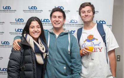 Nur Munzenmayer, Tomás Alarcón y Reinaldo Vergara