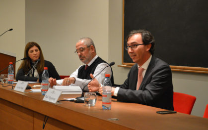 Facultad de Educación organizó debate sobre carrera docente