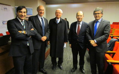 José Manuel Díaz de Valdés, Samuel Issacharoff, Raúl Bertelsen, Miguel Ayuso e Ignacio Covarrubias.