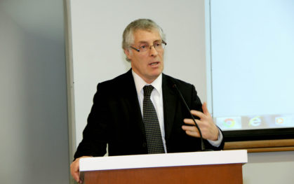 Seminario ¿Es legítimo el Proceso Constituyente?