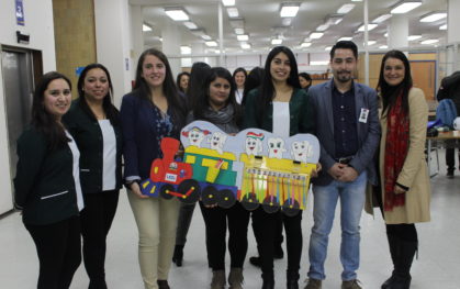 Alumnas destacan en concurso regional de Salud Bucal