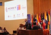 Lanzan MICROB-R: Núcleo Milenio para la investigación colaborativa de la resistencia antimicrobiana