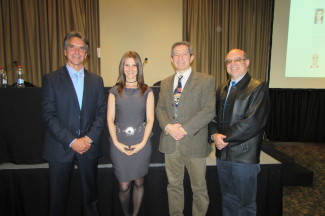 Dr. José López, Rinat Ratner, dr. Francisco Moraga y dr. Marcelo Blacutt