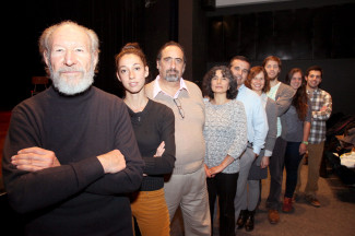 2 Dr Glasinovic junto al grupo de actores