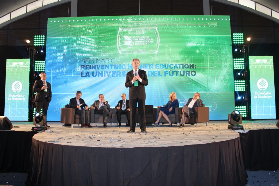 UDD debatió en México sobre los desafíos de la educación superior - UDD