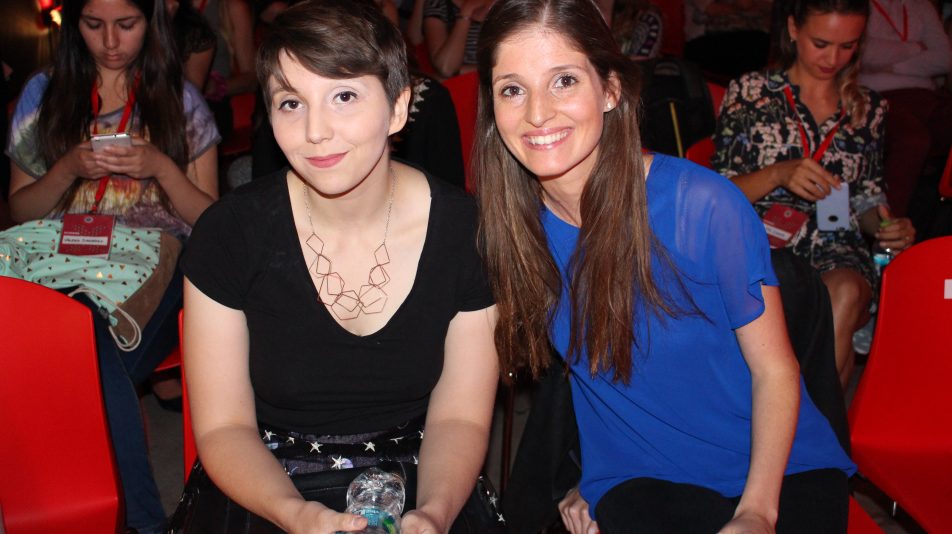 Fernanda Frick, directora del cortometraje “Here´s the plan” y Cecilia Rodríguez, creadora del programa 'One Laptop per Child'