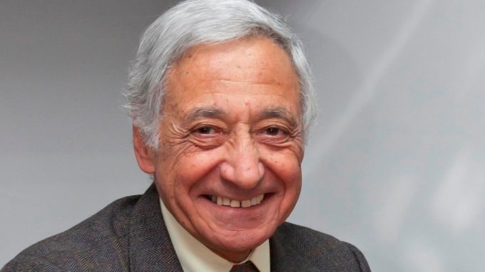 Dr. Juan Pablo Beca